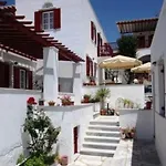 Akrogiali Hotel