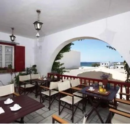 Hotel Akrogiali 3*