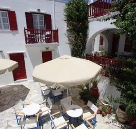 Hotel Akrogiali 3*