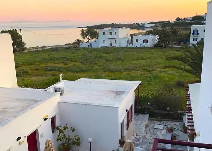 Отель Akrogiali