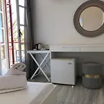 ακρογιάλλι 3* Άγιος Σώστης