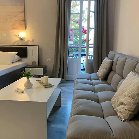 Akrogiali 3*