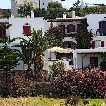 Akrogiali Agios Sostis (Tinos)