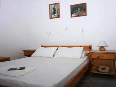 Akrogiali Hotel