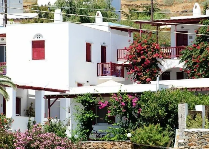 Akrogiali Ayios Sostis