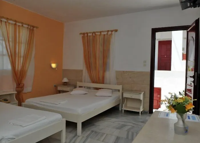 Akrogiali Ayios Sostis