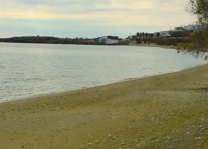 Akrogiali Ayios Sostis