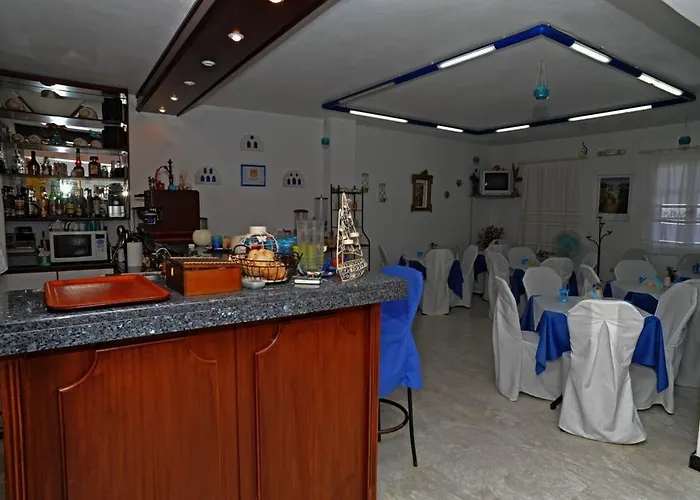 Hotel Akrogiali Ayios Sostis